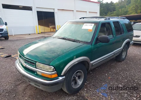 1999 Chevrolet Blazer Lt из США, поврежденный, VIN 1GNCS13W6X2146812